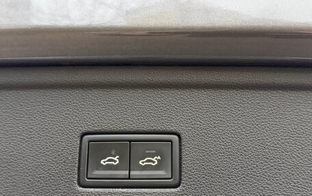 Volkswagen Touareg III, 2018 год, 4 890 000 рублей, 22 фотография