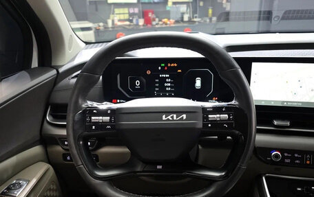 KIA Carnival, 2024 год, 5 240 000 рублей, 4 фотография
