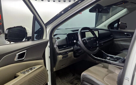 KIA Carnival, 2024 год, 5 240 000 рублей, 7 фотография