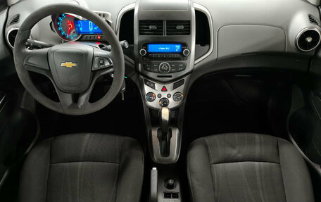 Chevrolet Aveo III, 2013 год, 699 000 рублей, 9 фотография