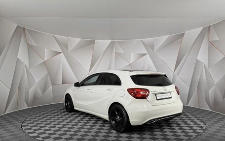 Mercedes-Benz A-Класс, 2017 год, 1 345 000 рублей, 4 фотография