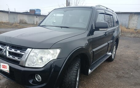 Mitsubishi Pajero IV, 2011 год, 1 600 000 рублей, 2 фотография
