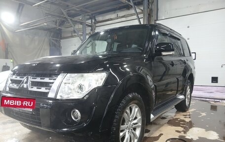 Mitsubishi Pajero IV, 2011 год, 1 600 000 рублей, 4 фотография