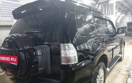 Mitsubishi Pajero IV, 2011 год, 1 600 000 рублей, 7 фотография