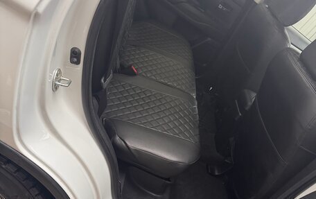 Mitsubishi Outlander III рестайлинг 3, 2018 год, 2 000 000 рублей, 17 фотография