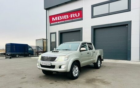 Toyota Hilux VII, 2014 год, 2 829 000 рублей, 2 фотография