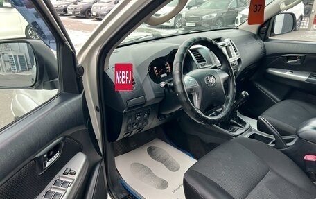 Toyota Hilux VII, 2014 год, 2 829 000 рублей, 10 фотография