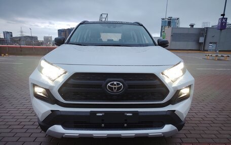 Toyota RAV4, 2025 год, 3 890 000 рублей, 1 фотография