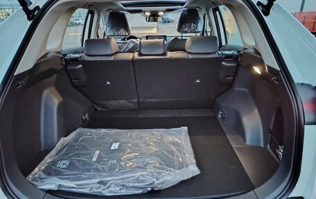 Toyota RAV4, 2025 год, 3 890 000 рублей, 13 фотография