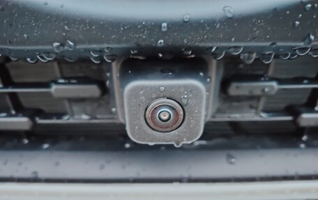 Toyota RAV4, 2025 год, 3 890 000 рублей, 26 фотография