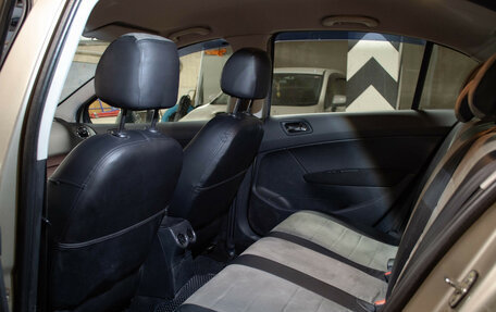 Peugeot 408 I рестайлинг, 2014 год, 750 000 рублей, 12 фотография