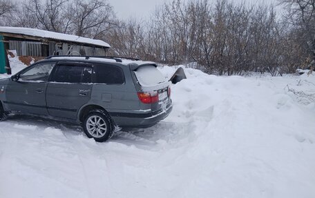 Toyota Caldina, 1994 год, 200 000 рублей, 4 фотография