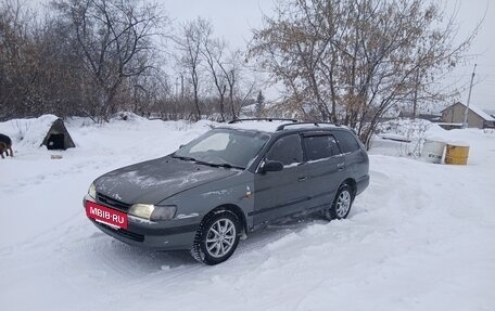 Toyota Caldina, 1994 год, 200 000 рублей, 2 фотография