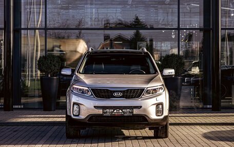 KIA Sorento II рестайлинг, 2014 год, 1 695 000 рублей, 2 фотография