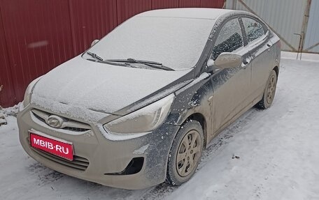 Hyundai Solaris II рестайлинг, 2013 год, 770 000 рублей, 1 фотография