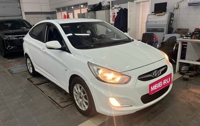 Hyundai Solaris II рестайлинг, 2012 год, 880 000 рублей, 1 фотография
