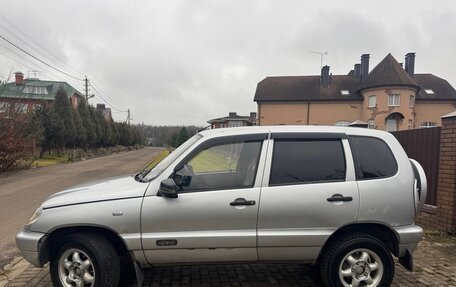 Chevrolet Niva I рестайлинг, 2004 год, 320 000 рублей, 2 фотография