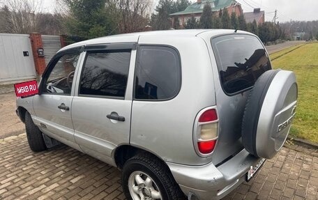 Chevrolet Niva I рестайлинг, 2004 год, 320 000 рублей, 3 фотография