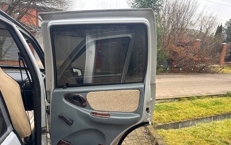 Chevrolet Niva I рестайлинг, 2004 год, 320 000 рублей, 27 фотография