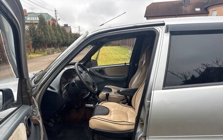 Chevrolet Niva I рестайлинг, 2004 год, 320 000 рублей, 23 фотография