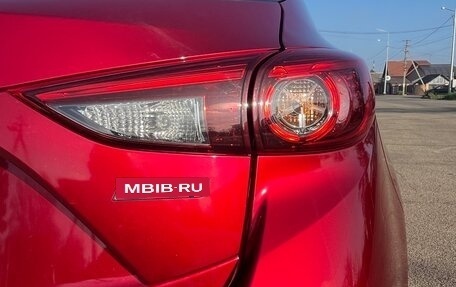 Mazda Axela, 2019 год, 1 900 000 рублей, 6 фотография