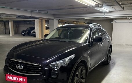 Infiniti FX II, 2011 год, 1 550 000 рублей, 2 фотография