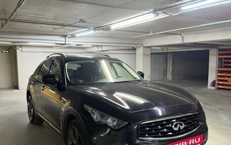 Infiniti FX II, 2011 год, 1 550 000 рублей, 3 фотография