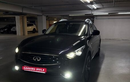 Infiniti FX II, 2011 год, 1 550 000 рублей, 4 фотография