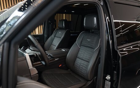 Cadillac Escalade V, 2025 год, 23 290 000 рублей, 7 фотография