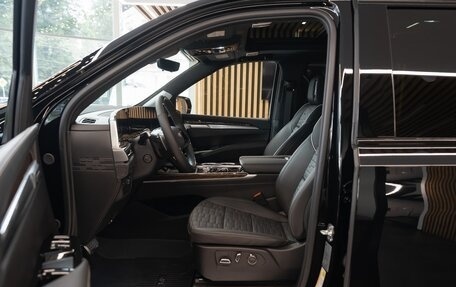 Cadillac Escalade V, 2025 год, 23 290 000 рублей, 6 фотография