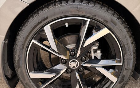 Skoda Octavia IV, 2024 год, 3 100 000 рублей, 24 фотография