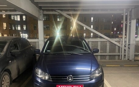 Volkswagen Polo VI (EU Market), 2015 год, 1 200 000 рублей, 1 фотография