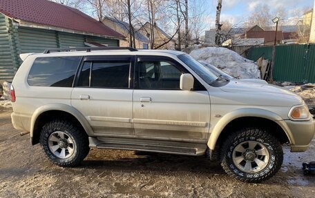 Mitsubishi Pajero Sport II рестайлинг, 2006 год, 1 100 000 рублей, 6 фотография