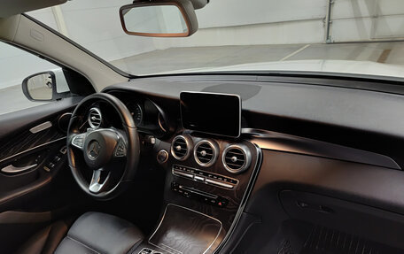 Mercedes-Benz GLC, 2017 год, 3 190 000 рублей, 13 фотография