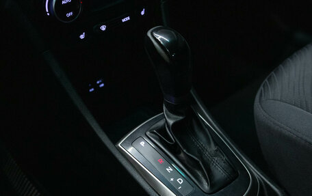 Hyundai Solaris II рестайлинг, 2015 год, 1 150 000 рублей, 16 фотография