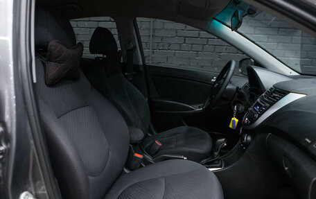 Hyundai Solaris II рестайлинг, 2015 год, 1 150 000 рублей, 13 фотография