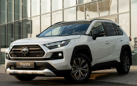 Toyota RAV4, 2025 год, 4 800 000 рублей, 2 фотография