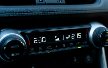 Toyota RAV4, 2025 год, 4 800 000 рублей, 28 фотография