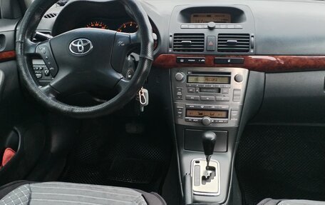Toyota Avensis III рестайлинг, 2006 год, 920 000 рублей, 11 фотография