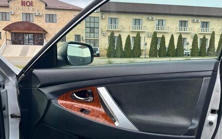 Toyota Camry, 2008 год, 1 150 000 рублей, 9 фотография