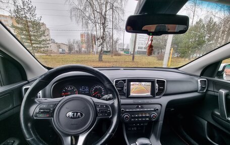 KIA Sportage IV рестайлинг, 2017 год, 1 950 000 рублей, 2 фотография