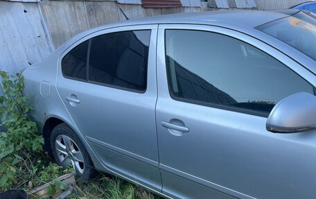 Skoda Octavia, 2010 год, 390 000 рублей, 2 фотография