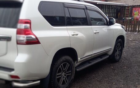 Toyota Land Cruiser Prado 150 рестайлинг 2, 2015 год, 3 399 000 рублей, 7 фотография