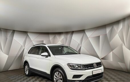 Volkswagen Tiguan II, 2019 год, 2 295 000 рублей, 3 фотография