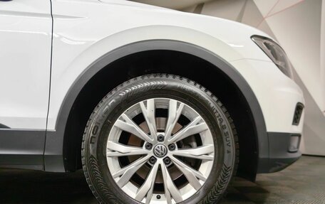 Volkswagen Tiguan II, 2019 год, 2 295 000 рублей, 17 фотография