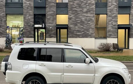 Mitsubishi Pajero IV, 2014 год, 1 999 000 рублей, 7 фотография