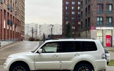 Mitsubishi Pajero IV, 2014 год, 1 999 000 рублей, 8 фотография