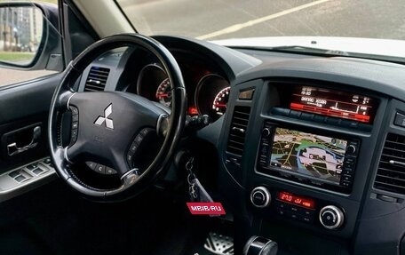 Mitsubishi Pajero IV, 2014 год, 1 999 000 рублей, 9 фотография