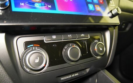 Volkswagen Jetta VI, 2014 год, 1 177 000 рублей, 10 фотография