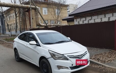 Hyundai Solaris II рестайлинг, 2012 год, 435 000 рублей, 8 фотография